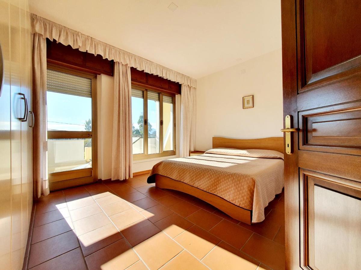 Dommos - Marinaway Apartments Orosei Dış mekan fotoğraf